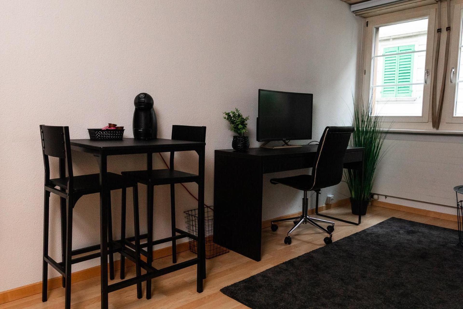 Citycenter Apartment With Parking Люцерн Экстерьер фото
