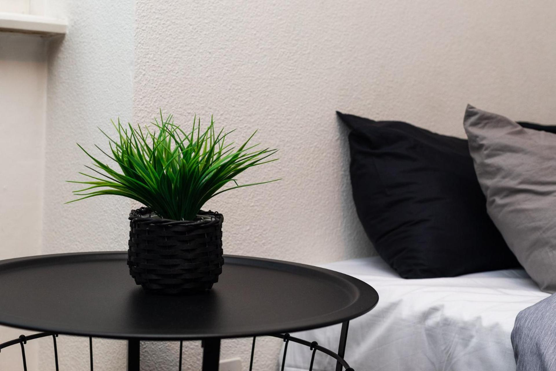 Citycenter Apartment With Parking Люцерн Экстерьер фото